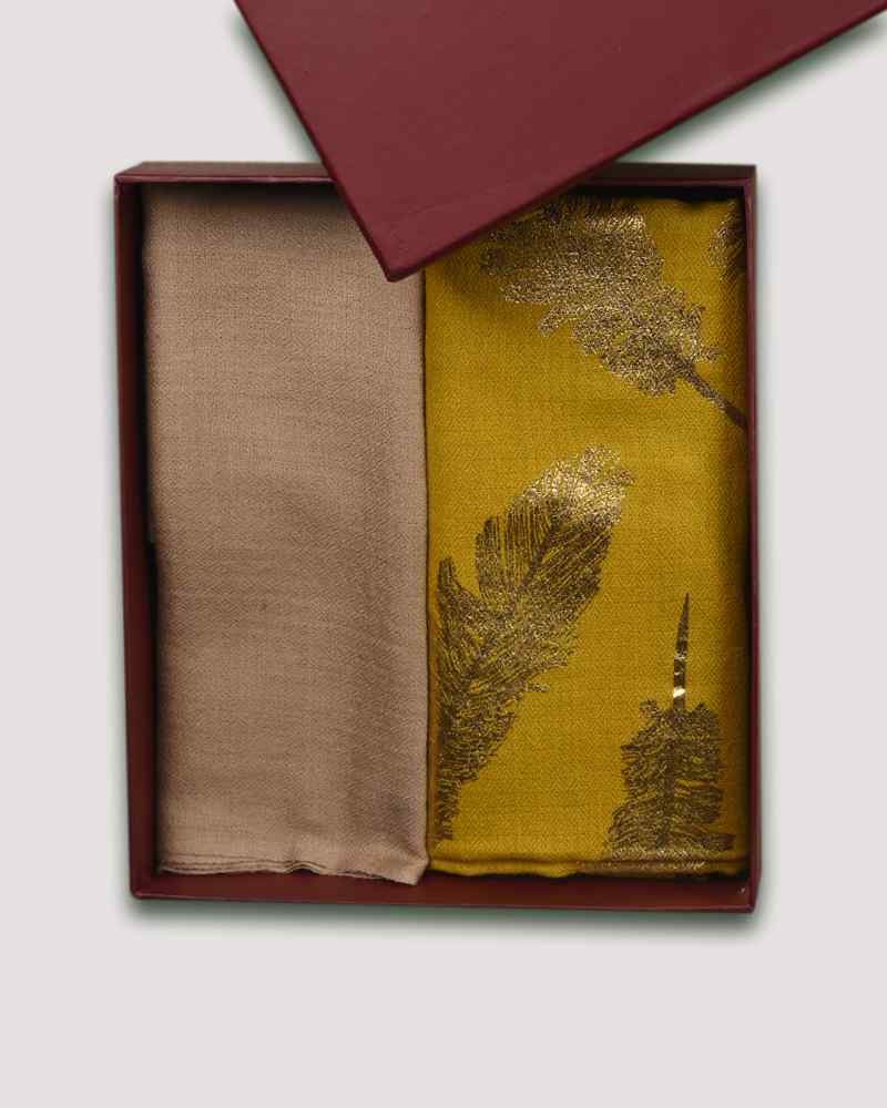 Yellow Fine Wool Foil Print Stole & Beige Fine Wool Diamond Weave Muffler Combo